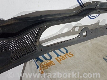 ФОТО Жабо для Volvo V40 Київ