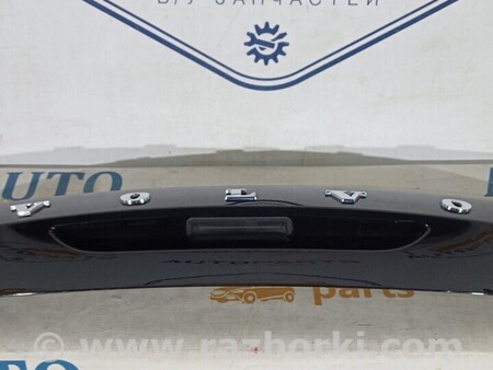 ФОТО Накладка крышки багажника для Volvo V40 Київ