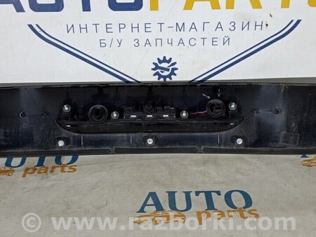 ФОТО Накладка крышки багажника для Volvo V40 Київ