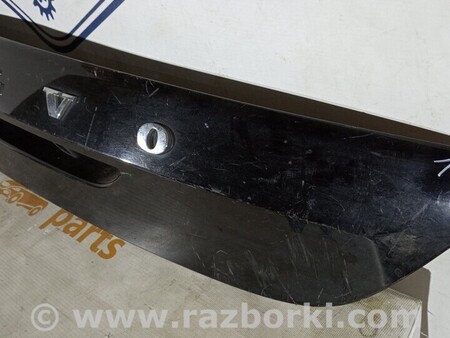 ФОТО Накладка кришки багажника під камеру для Volvo V40 Київ