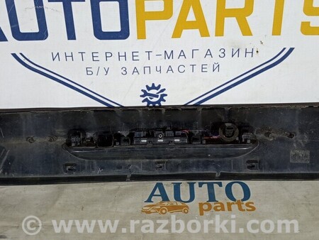 ФОТО Накладка кришки багажника під камеру для Volvo V40 Київ