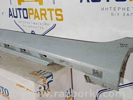 ФОТО Накладка лівого порога для Volvo V40 Київ