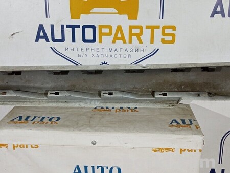 ФОТО Накладка порога права для Volvo V40 Київ