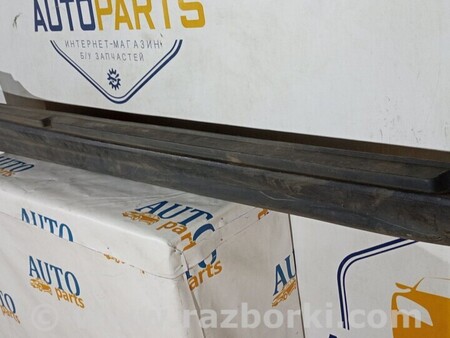 ФОТО Накладка порога права для Volvo V40 Київ