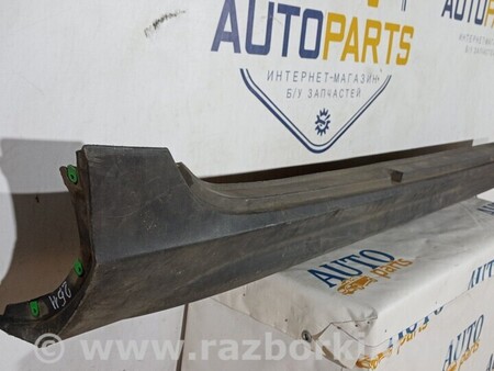 ФОТО Накладка порога права для Volvo V40 Київ