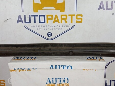 ФОТО Накладка порога права для Volvo V40 Київ