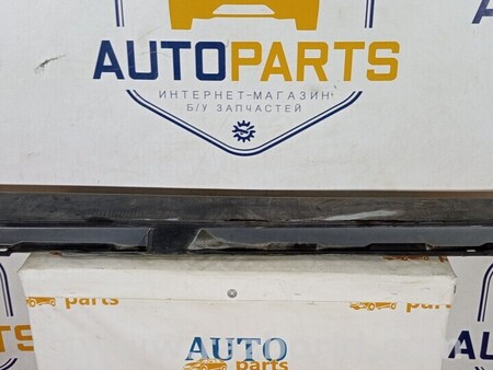 ФОТО Накладка порога права для Volvo V40 Київ