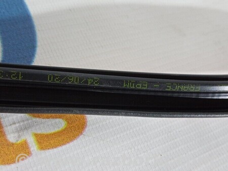 ФОТО Ущільнювач переднього бампера для Volvo V40 Київ