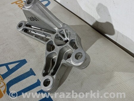 ФОТО Кронштейн КПП для Volvo V50 Київ