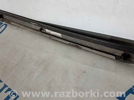 ФОТО Молдинг двері задньої лівої для Volvo V50 Київ