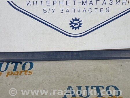 ФОТО Молдинг двері передньої правої для Volvo V50 Київ