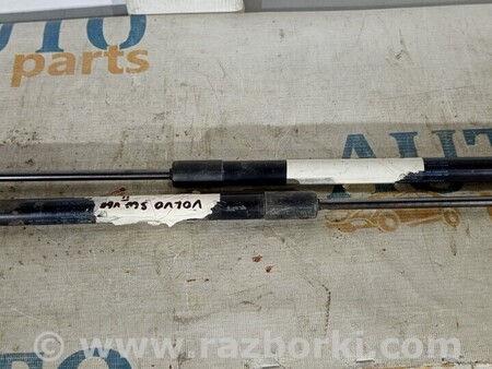 ФОТО Амортизатор кришки багажника для Volvo V60 Київ