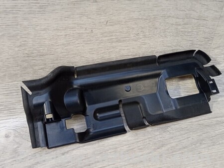 ФОТО Дифузор радиатора Воздуховод радиатора для Volvo V60 Київ