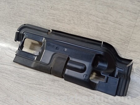 ФОТО Дифузор радиатора Воздуховод радиатора для Volvo V60 Київ