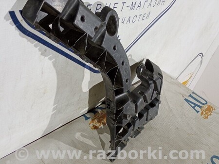 ФОТО Кронштейн бампера заднего левого Кронштейн бампера заднього для Volvo V60 Київ