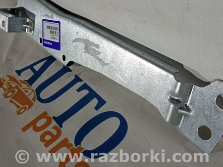 ФОТО Кронштейн крила переднього лівого для Volvo V60 Київ