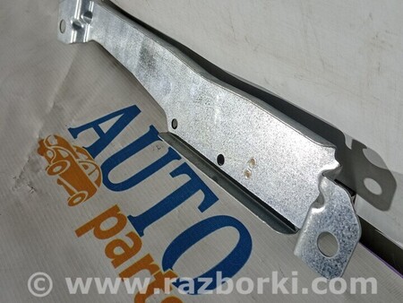 ФОТО Кронштейн крила переднього лівого для Volvo V60 Київ