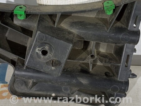 ФОТО Кронштейн крила переднього лівого задній для Volvo V60 Київ