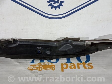 ФОТО Накладка крила ліва для Volvo V60 Київ