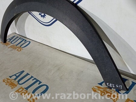 ФОТО Накладка крыла заднего правого для Volvo V60 Київ