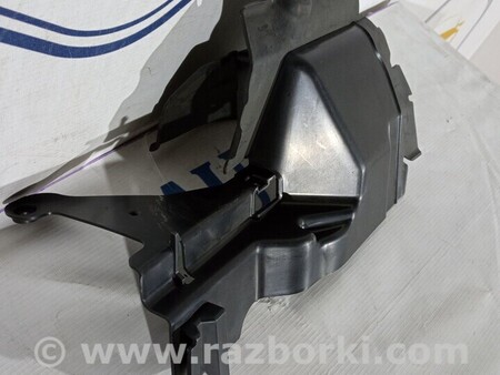 ФОТО Повітрозабірник радіатора прав для Volvo V60 Київ