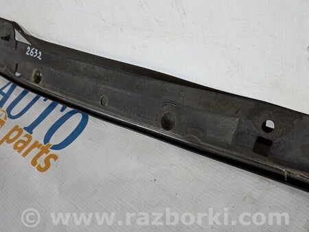 ФОТО Ущільнювач капота для Volvo V60 Київ