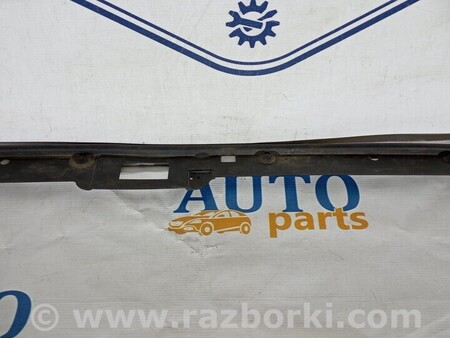 ФОТО Ущільнювач капота для Volvo V60 Київ