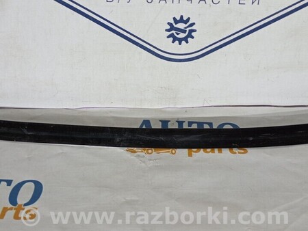 ФОТО Ущільнювач решітки радіатора для Volvo V60 Київ