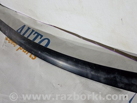 ФОТО Ущільнювач решітки радіатора для Volvo V60 Київ