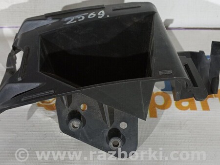 ФОТО Кронштейн омивача фар правий для Volvo V70 Киев