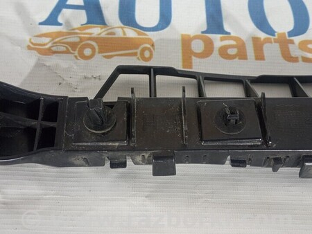 ФОТО Кронштейн бампера заднього правий для KIA Venga Киев