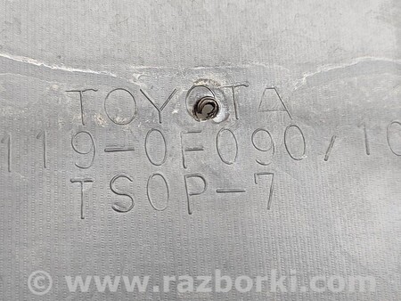 ФОТО Бампер передній Фарба для Toyota Verso Киев