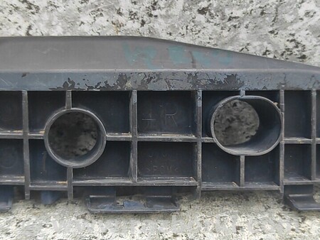 ФОТО Кронштейн крепления бампера переднего для Toyota Verso Киев