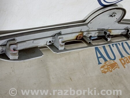 ФОТО Накладка кришки багажника хром підсвічування номера для Toyota Verso Киев