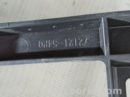 ФОТО Кронштейн решітки радіатора для Suzuki Vitara Київ