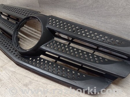ФОТО Решетка радиатора бампера переднего для Mercedes-Benz Vito Киев