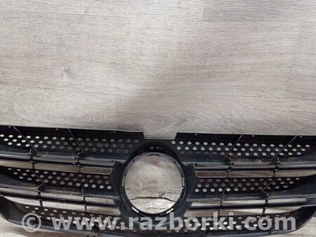 ФОТО Решетка радиатора бампера переднего для Mercedes-Benz Vito Киев