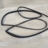 ФОТО Уплотнитель резинка лобового стекла для Mercedes-Benz Vito Киев