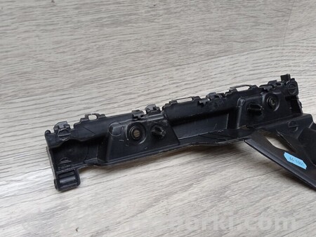 ФОТО Кронштейн крепление бампера переднего левый для Opel Vivaro Киев