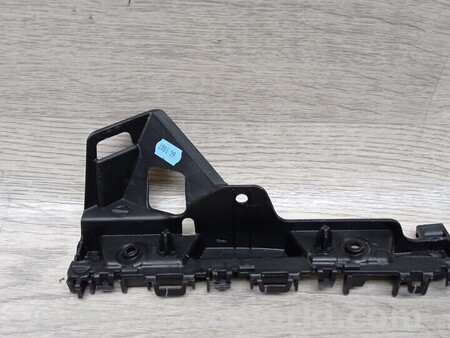 ФОТО Кронштейн крепление бампера переднего левый для Opel Vivaro Киев