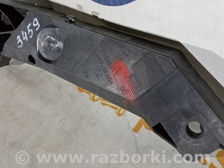 ФОТО Кронштейн кріплення направляюча панелі радіатора права для Opel Vivaro Киев