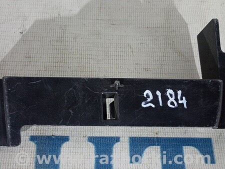 ФОТО Кронштейн переднього бампера лівий для Opel Vivaro Киев