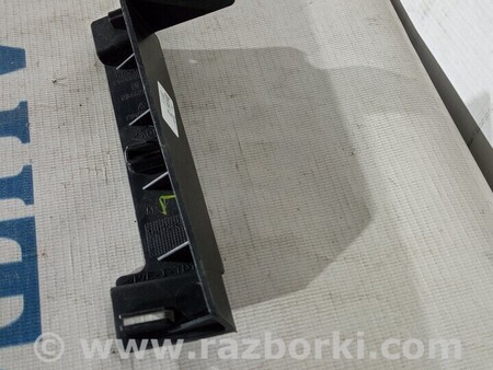 ФОТО Кронштейн переднього бампера лівий для Opel Vivaro Киев