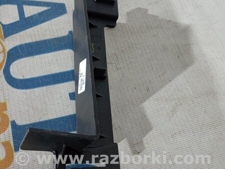 ФОТО Кронштейн переднього бампера лівий для Opel Vivaro Киев