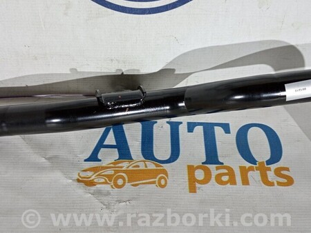 ФОТО Патрубок водяного насоса нагнітальний для Opel Vivaro Киев