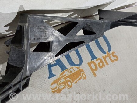 ФОТО Кронштейн крила переднього лівого для Chrysler Voyager Киев