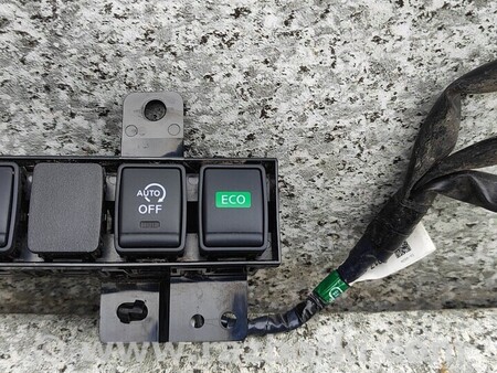 ФОТО Кнопка Кнопни панель переключения для Nissan X-Trail Киев