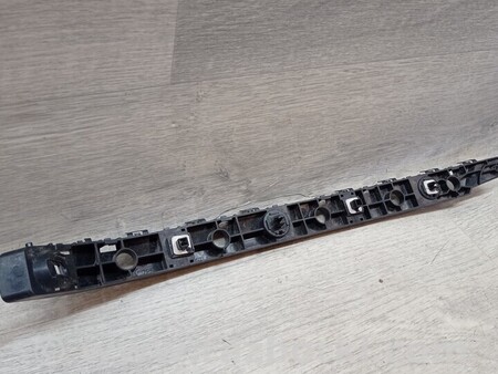 ФОТО Кронштейн кріплення направляюча заднього бампера лівий для Nissan X-Trail Киев