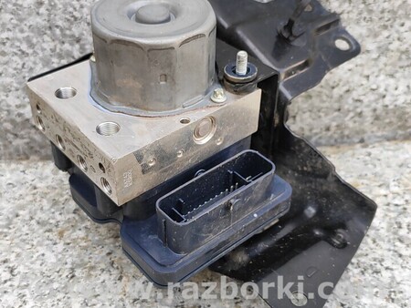 ФОТО Насос Помпа для Nissan X-Trail Киев