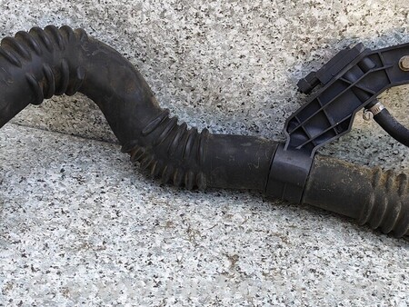 ФОТО Патрубок интеркулера для Nissan X-Trail Киев